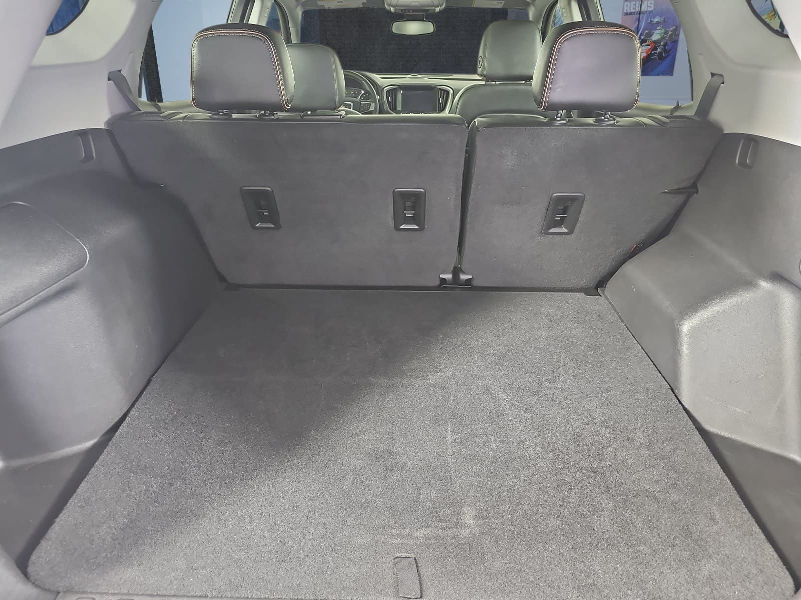 2023 GMC Terrain AWD 4dr AT4