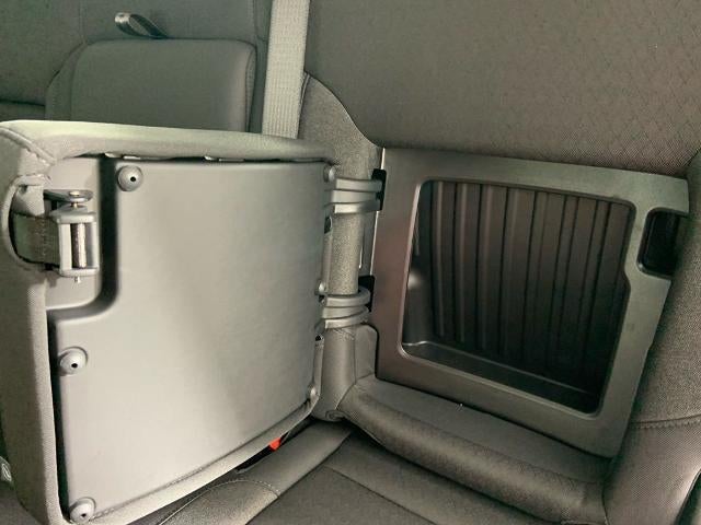 2026 GMC Sierra 1500 Crew Cab Short Box 4-Wheel Drive Elevation 3VL