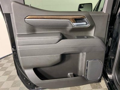 2026 GMC Sierra 1500 Crew Cab Short Box 4-Wheel Drive Elevation 3VL