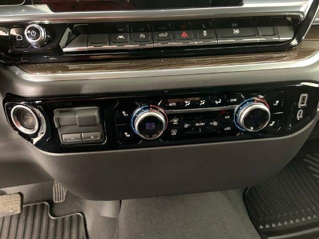 2026 GMC Sierra 1500 Crew Cab Short Box 4-Wheel Drive Elevation 3VL