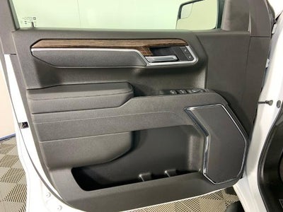 2025 GMC Sierra 1500 Crew Cab Short Box 4-Wheel Drive Elevation 3VL