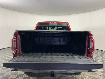 2018 GMC Sierra 1500 Crew Cab Short Box 4-Wheel Drive SLT