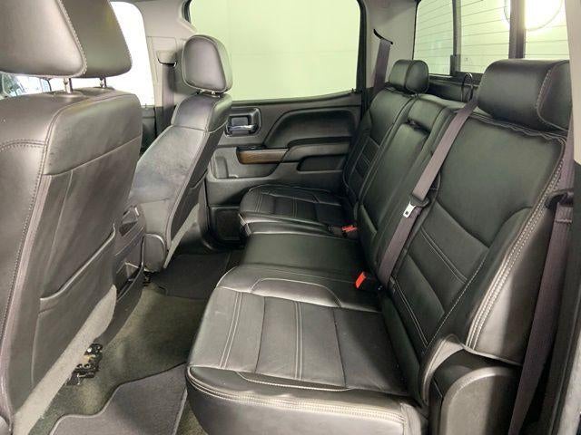 2017 GMC Sierra 1500 Crew Cab Short Box 4-Wheel Drive Denali