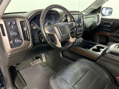 2017 GMC Sierra 1500 Crew Cab Short Box 4-Wheel Drive Denali