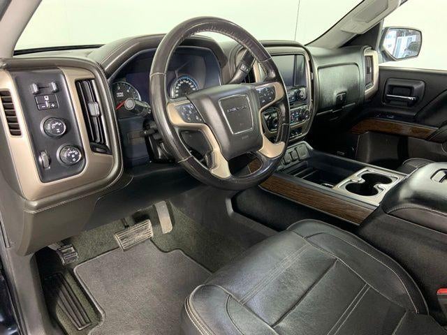 2017 GMC Sierra 1500 Crew Cab Short Box 4-Wheel Drive Denali