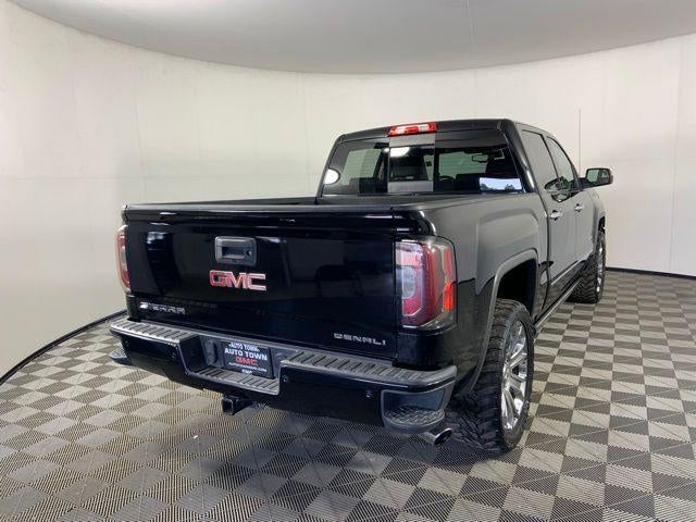 2017 GMC Sierra 1500 Crew Cab Short Box 4-Wheel Drive Denali