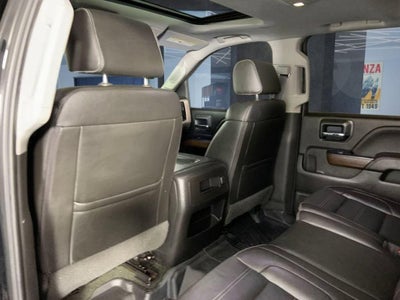 2017 GMC Sierra 1500 Crew Cab Standard Box 4-Wheel Drive Denali