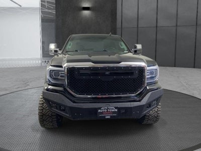 2017 GMC Sierra 1500 Crew Cab Standard Box 4-Wheel Drive Denali