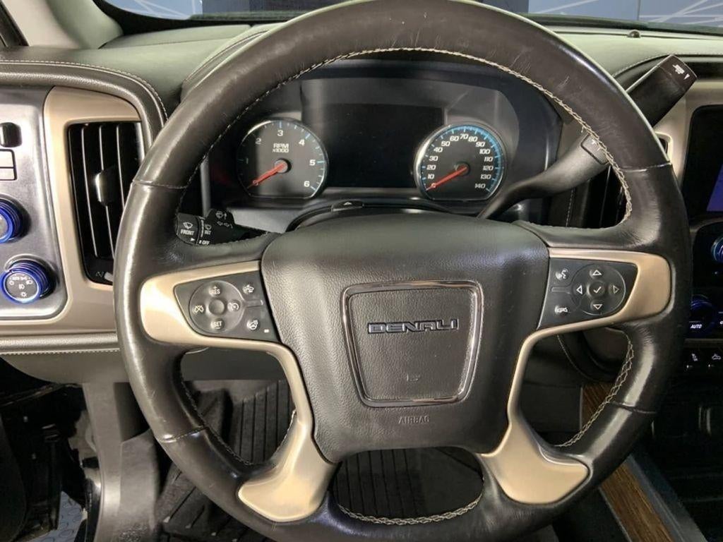2017 GMC Sierra 1500 Crew Cab Standard Box 4-Wheel Drive Denali