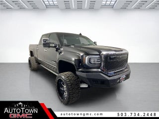2017 GMC Sierra 1500 Crew Cab Standard Box 4-Wheel Drive Denali