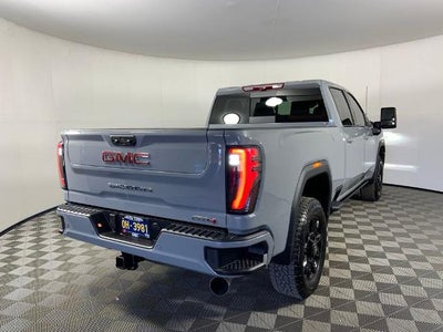 2015 GMC Sierra 1500 Crew Cab Short Box 4-Wheel Drive SLT