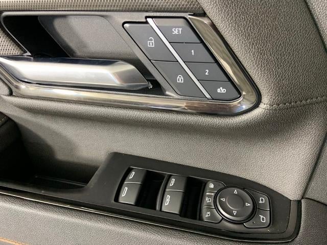 2015 GMC Sierra 1500 Crew Cab Short Box 4-Wheel Drive SLT