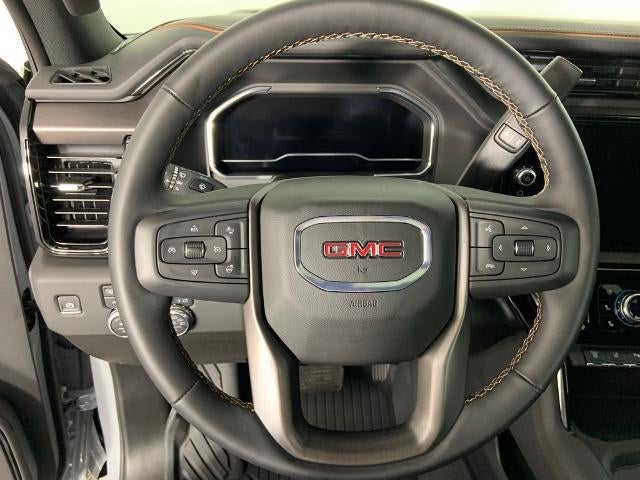 2015 GMC Sierra 1500 Crew Cab Short Box 4-Wheel Drive SLT