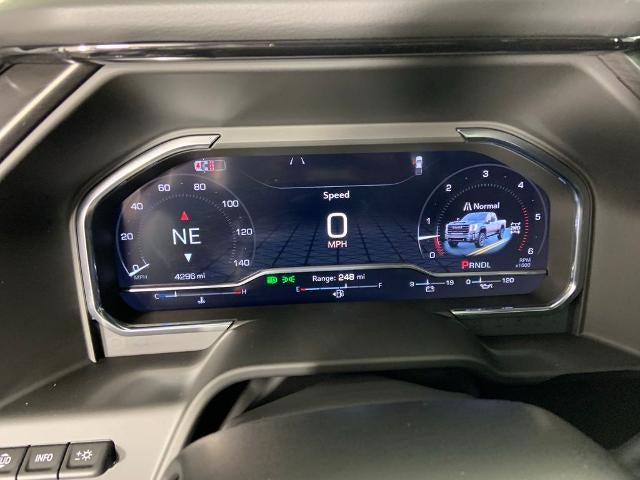 2015 GMC Sierra 1500 Crew Cab Short Box 4-Wheel Drive SLT