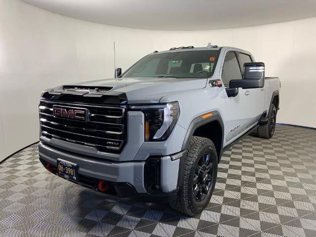 2015 GMC Sierra 1500 Crew Cab Short Box 4-Wheel Drive SLT