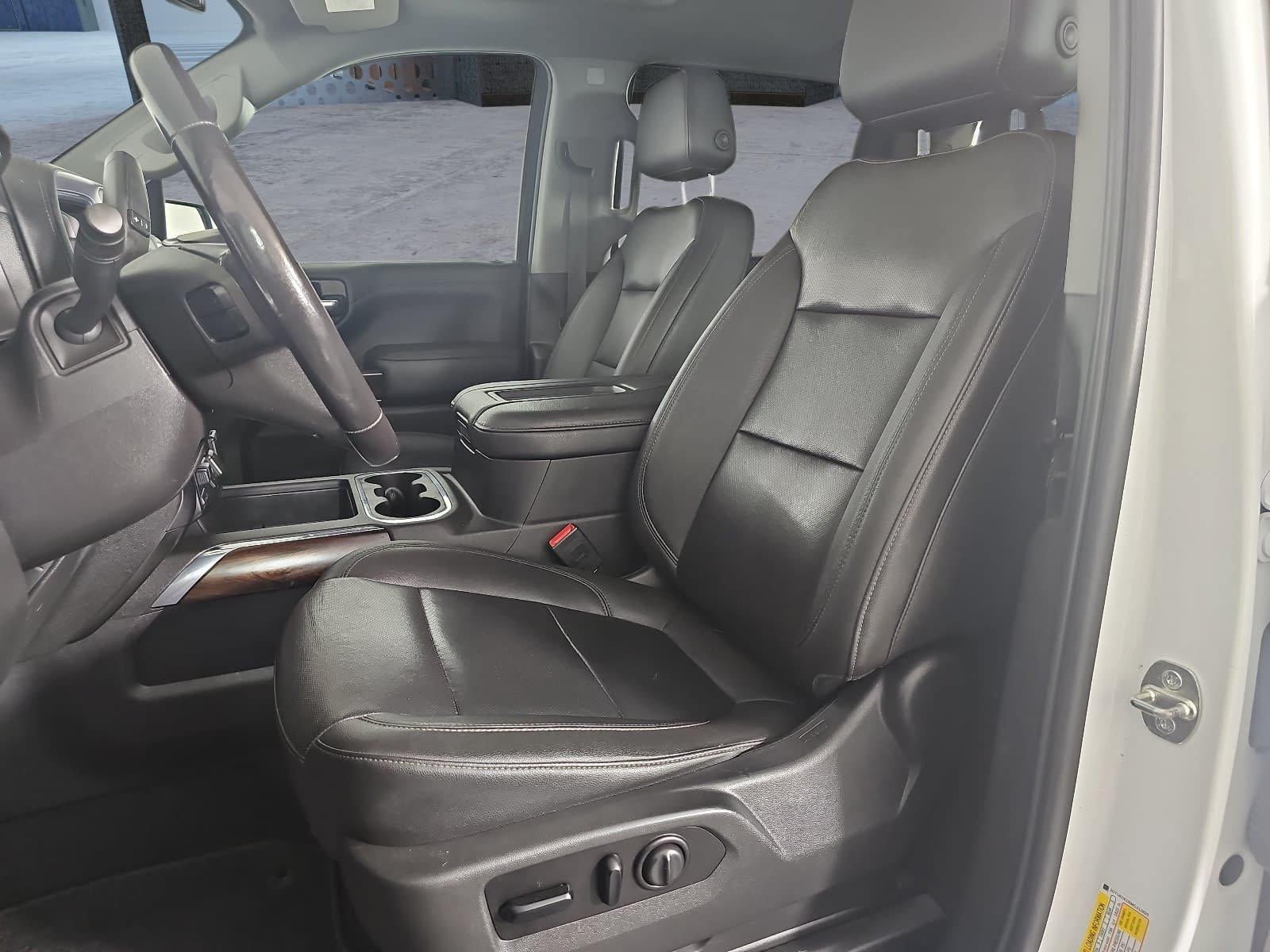 2021 GMC Sierra 1500 Crew Cab Standard Box 4-Wheel Drive SLT