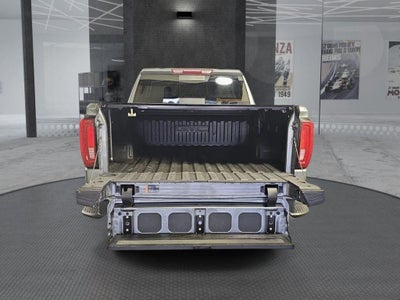 2021 GMC Sierra 1500 Crew Cab Short Box 4-Wheel Drive SLT