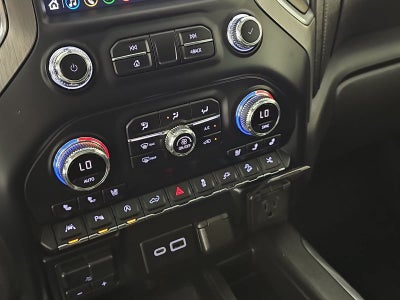 2021 GMC Sierra 1500 Crew Cab Short Box 4-Wheel Drive Denali