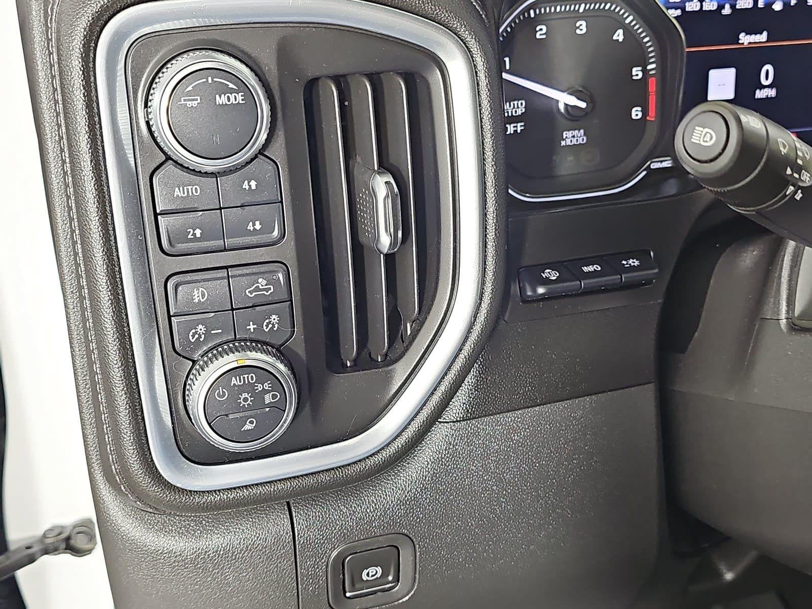 2021 GMC Sierra 1500 Crew Cab Short Box 4-Wheel Drive Denali