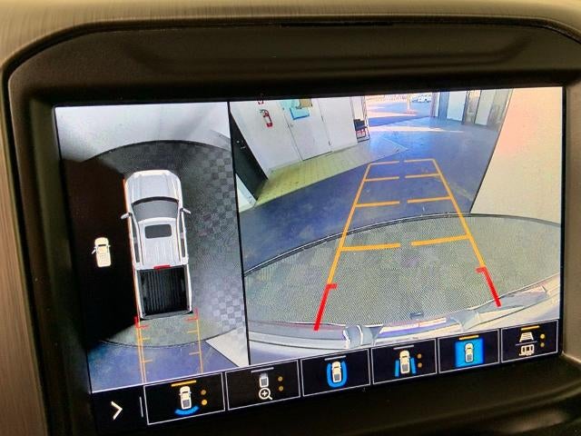 2021 GMC Sierra 1500 Crew Cab Short Box 4-Wheel Drive Denali
