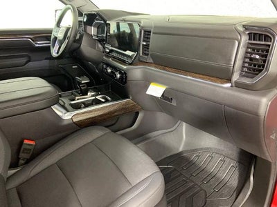 2025 GMC Sierra 1500 Crew Cab Short Box 4-Wheel Drive Elevation 3SB