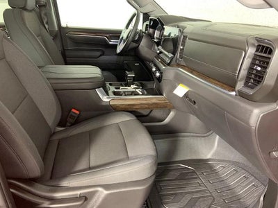 2025 GMC Sierra 1500 Crew Cab Short Box 4-Wheel Drive Elevation 3SB