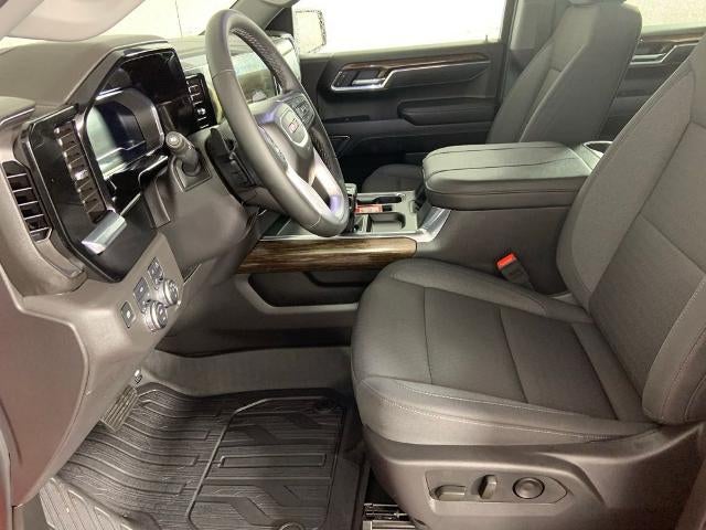 2025 GMC Sierra 1500 Crew Cab Short Box 4-Wheel Drive Elevation 3SB