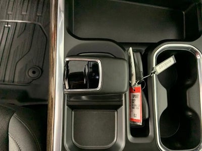 2025 GMC Sierra 1500 Crew Cab Short Box 4-Wheel Drive Elevation 3SB