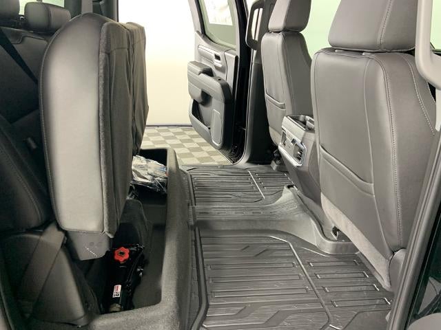 2026 GMC Sierra 1500 Crew Cab Short Box 4-Wheel Drive SLT