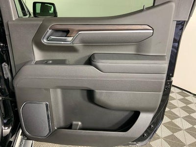 2026 GMC Sierra 1500 Crew Cab Short Box 4-Wheel Drive SLT