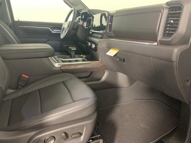 2025 GMC Sierra 1500 Crew Cab Short Box 4-Wheel Drive SLT