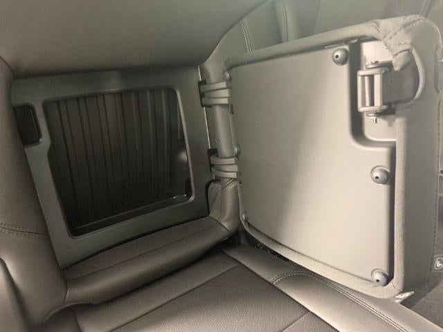 2025 GMC Sierra 1500 Crew Cab Short Box 4-Wheel Drive SLT