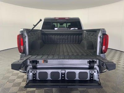 2025 GMC Sierra 1500 Crew Cab Short Box 4-Wheel Drive SLT