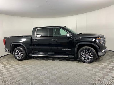 2026 GMC Sierra 1500 Crew Cab Short Box 4-Wheel Drive SLT