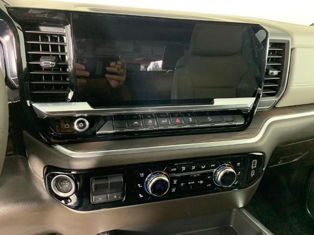 2025 GMC Sierra 1500 Crew Cab Short Box 4-Wheel Drive SLT