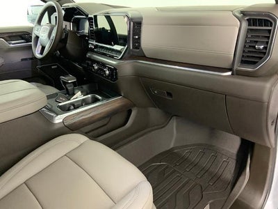 2025 GMC Sierra 1500 Crew Cab Short Box 4-Wheel Drive SLT