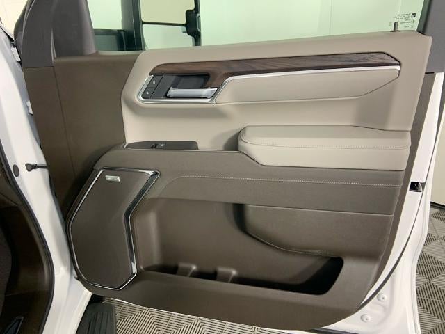 2026 GMC Sierra 1500 Crew Cab Standard Box 4-Wheel Drive SLT