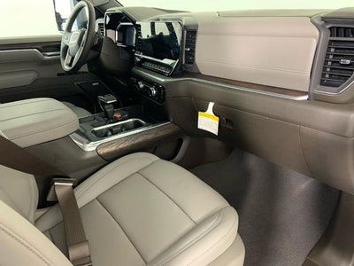 2026 GMC Sierra 1500 Crew Cab Standard Box 4-Wheel Drive SLT