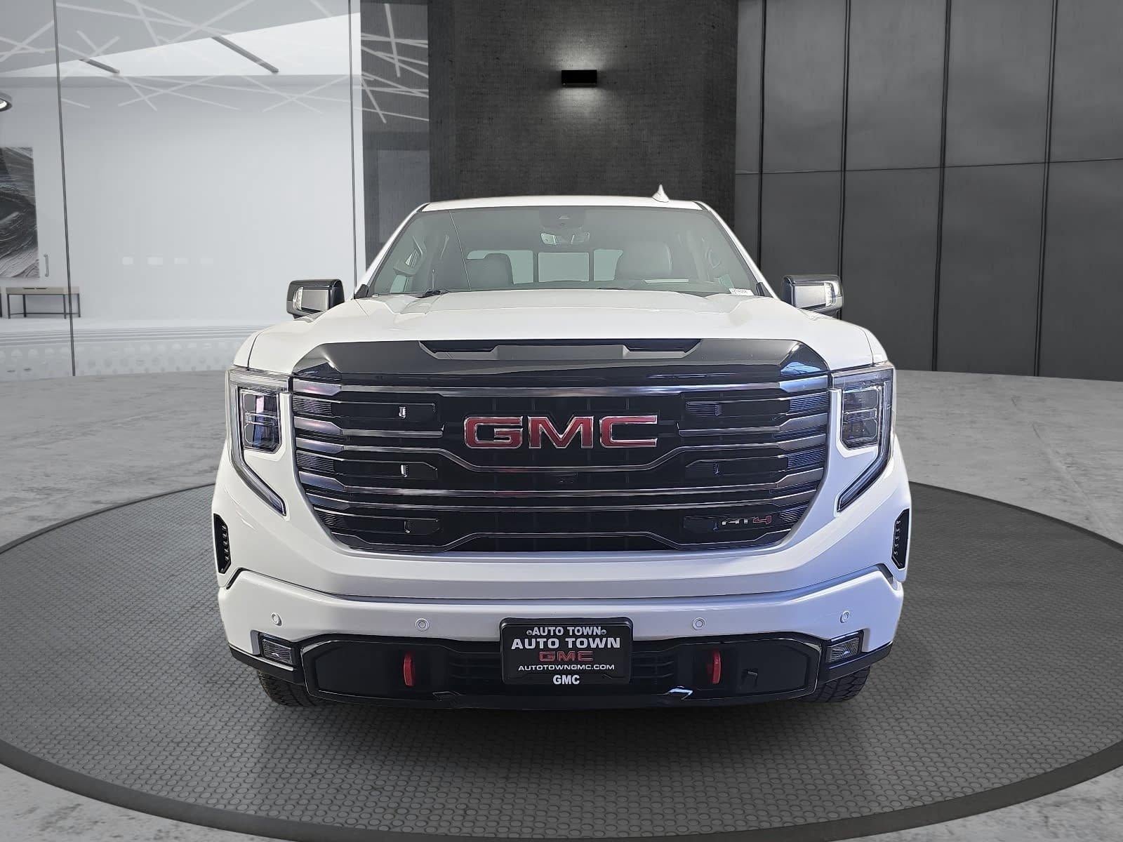2025 GMC Sierra 1500 Crew Cab Short Box 4-Wheel Drive AT4