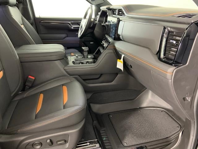 2025 GMC Sierra 1500 Crew Cab Short Box 4-Wheel Drive AT4