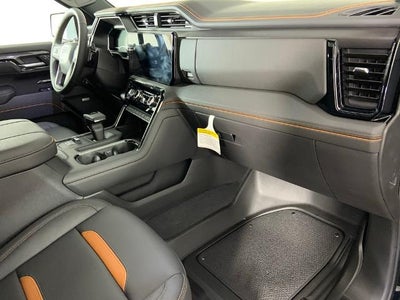 2025 GMC Sierra 1500 Crew Cab Short Box 4-Wheel Drive AT4