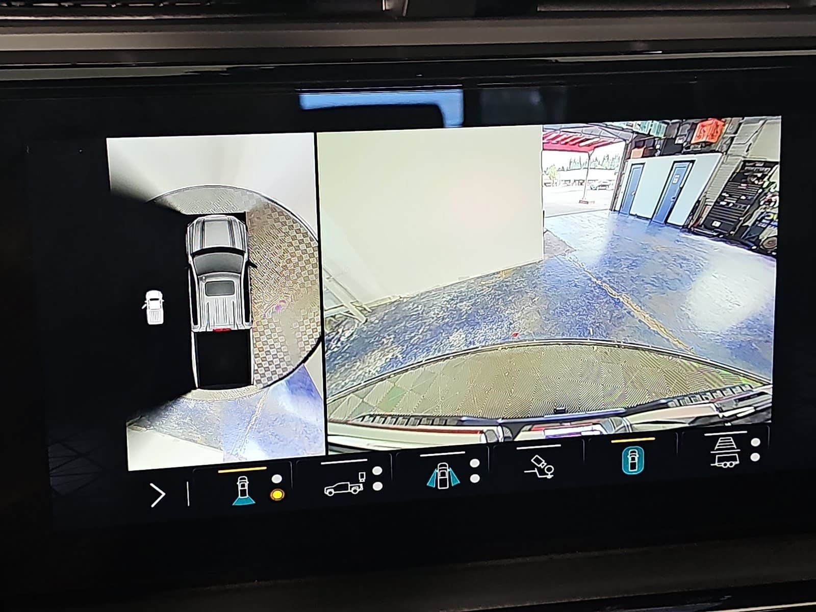 2023 GMC Sierra 1500 Crew Cab Short Box 4-Wheel Drive AT4X
