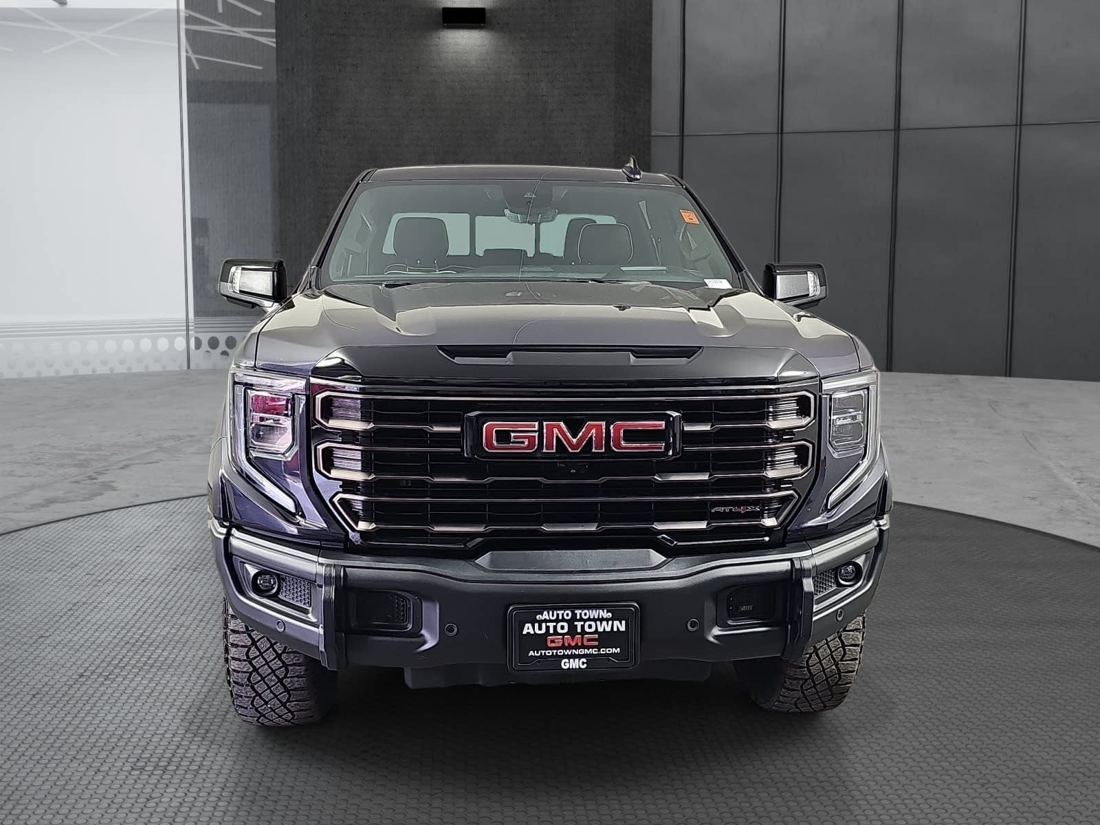 2023 GMC Sierra 1500 Crew Cab Short Box 4-Wheel Drive AT4X
