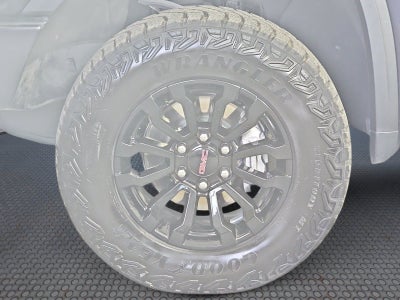 2023 GMC Sierra 1500 Crew Cab Short Box 4-Wheel Drive AT4X