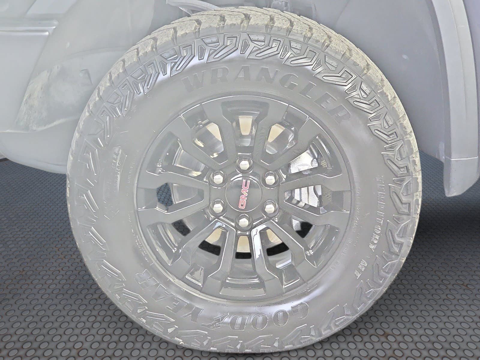 2023 GMC Sierra 1500 Crew Cab Short Box 4-Wheel Drive AT4X