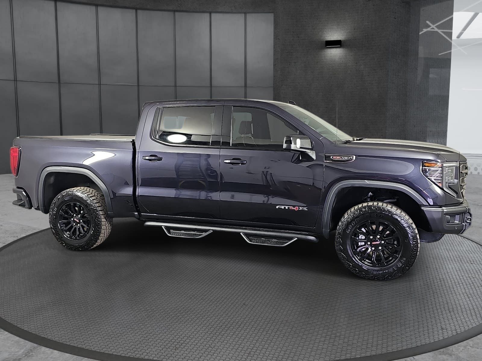 2023 GMC Sierra 1500 Crew Cab Short Box 4-Wheel Drive AT4X