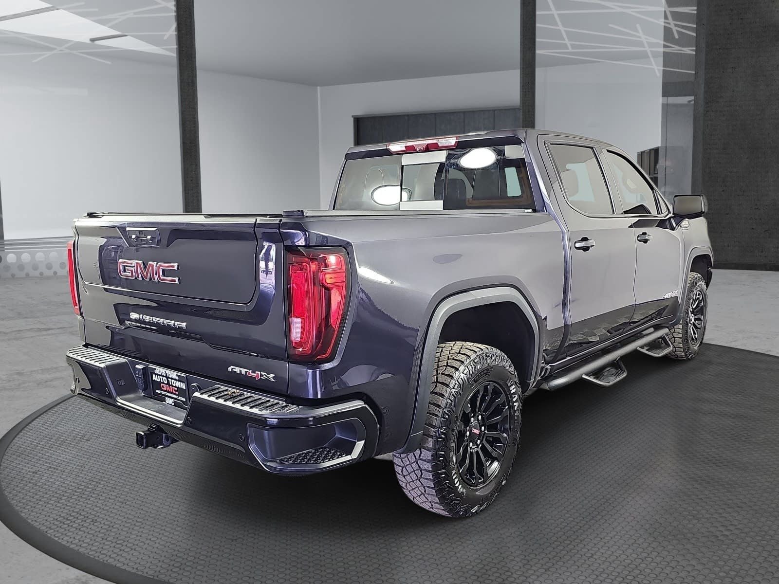 2023 GMC Sierra 1500 Crew Cab Short Box 4-Wheel Drive AT4X