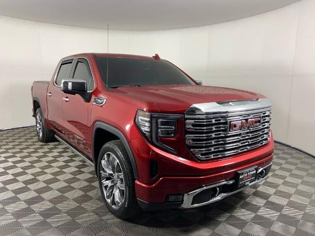 2023 GMC Sierra 4WD Crew Cab Short Box Denali's photo