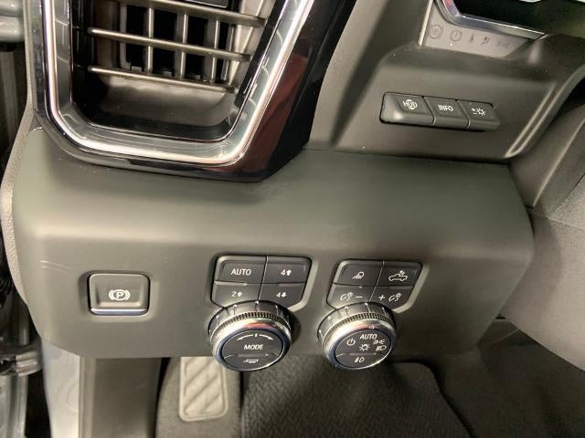 2025 GMC Sierra 1500 Crew Cab Short Box 4-Wheel Drive Denali