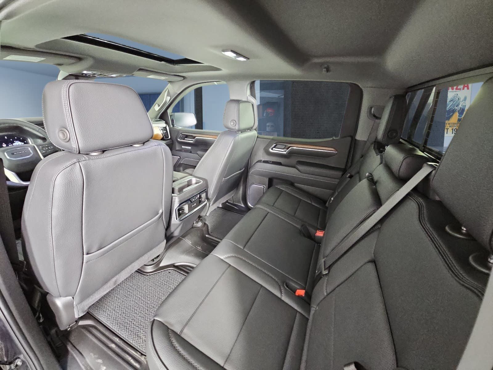 2025 GMC Sierra 1500 Crew Cab Short Box 4-Wheel Drive Denali